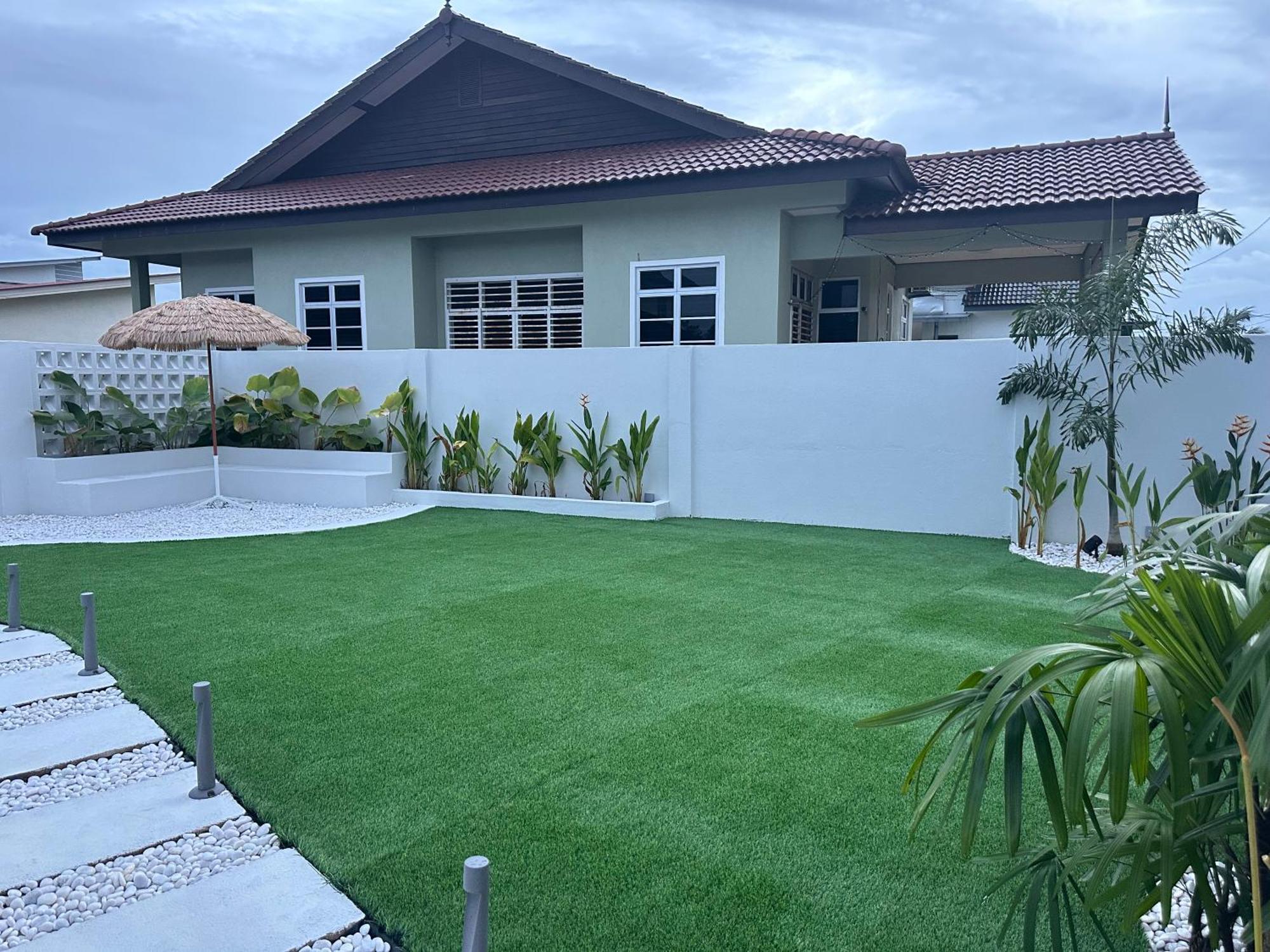 Home In Terengganu With Private Pool Kuala Terengganu Exterior photo
